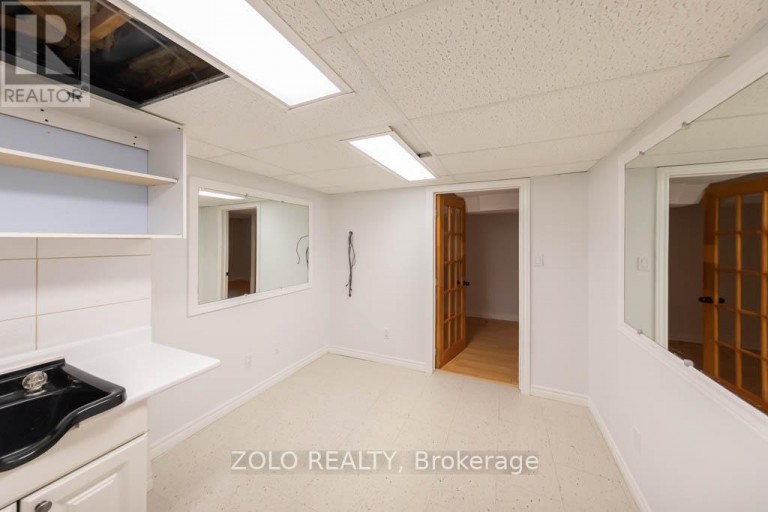 170 WIDDIFIELD AVENUE, Newmarket (Armitage), Ontario, L3X1Z2
