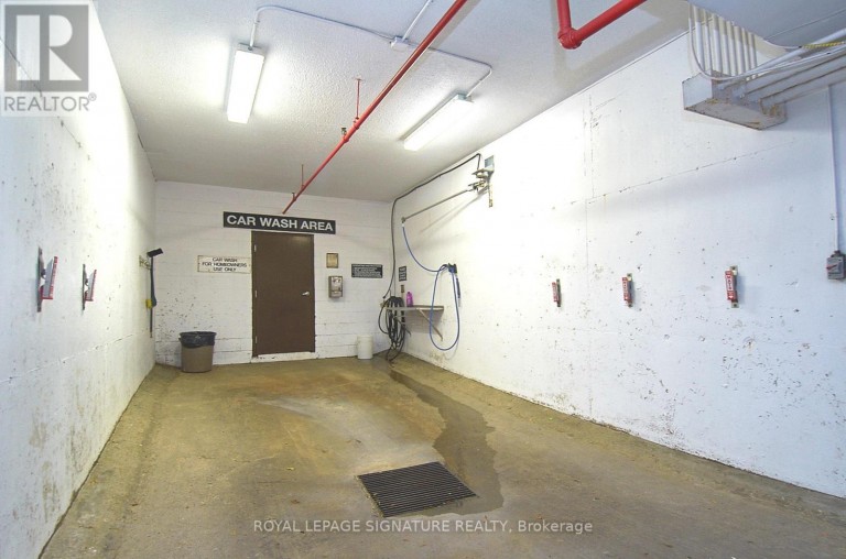 907 - 1300 BLOOR STREET, Mississauga (Applewood), Ontario, L4Y3Z2