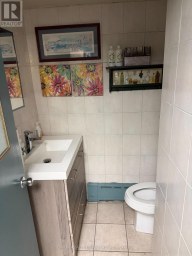 3770 BATHURST STREET Toronto (Clanton Park) Ontario photo 4