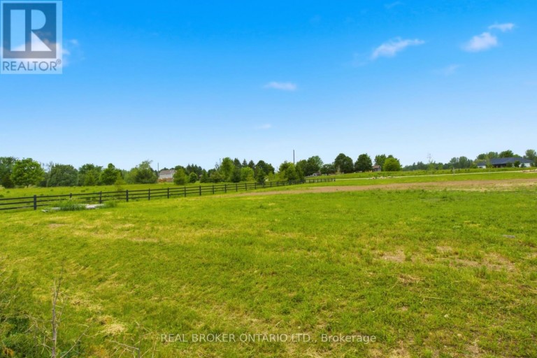 1022 CURRIE STREET, Howick, Ontario, N0G2X0