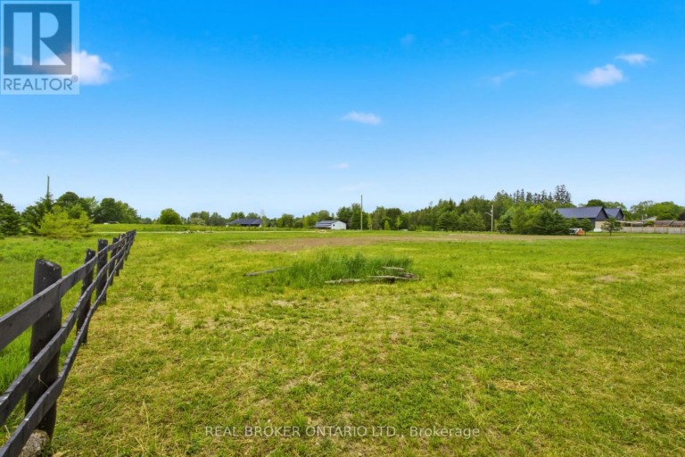 1020 CURRIE STREET, Howick, Ontario, N0G2X0