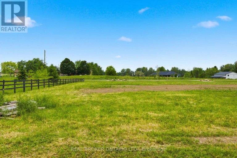 1020 CURRIE STREET, Howick, Ontario, N0G2X0