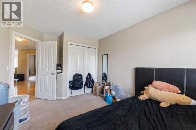 2323 Eversyde Avenue SW Calgary Alberta photo 23