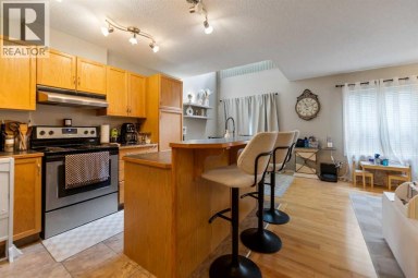 2323 Eversyde Avenue SW Calgary Alberta photo 6