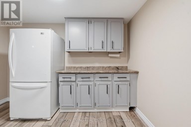 1400 STONEYBROOK CRESCENT London North (North G) Ontario photo 26