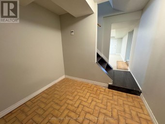 LOWER - 249 FEDERAL STREET Hamilton (Stoney Creek) Ontario photo 10