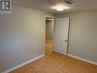 LOWER - 249 FEDERAL STREET Hamilton (Stoney Creek) Ontario photo 12