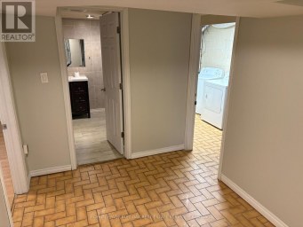 LOWER - 249 FEDERAL STREET Hamilton (Stoney Creek) Ontario photo 9