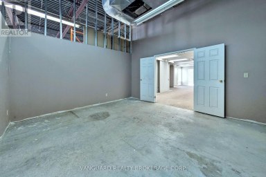 90-92 MARTIN ROSS AVENUE Toronto (York University Heights) Ontario photo 16