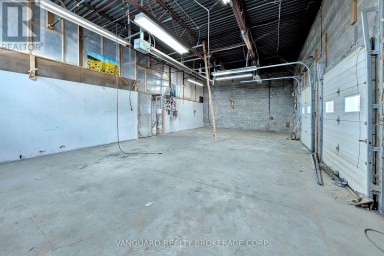 90-92 MARTIN ROSS AVENUE Toronto (York University Heights) Ontario photo 25
