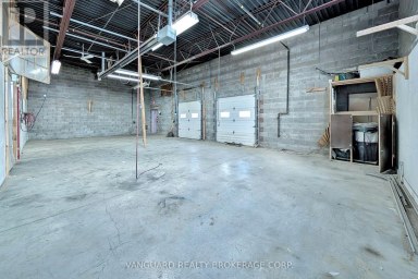 90-92 MARTIN ROSS AVENUE Toronto (York University Heights) Ontario photo 26