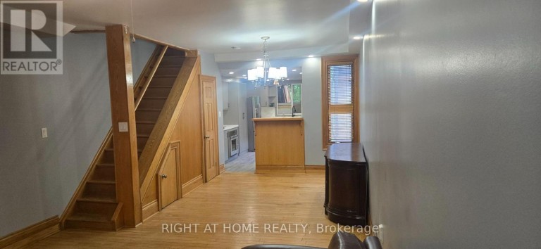 258 HOWLAND AVENUE, Toronto (Annex), Ontario, M5R3B6