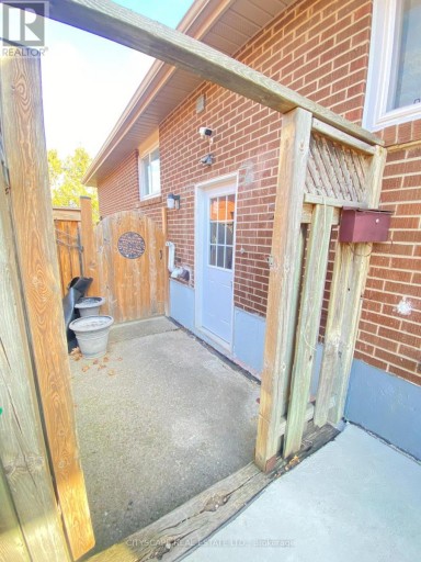 BSMT A - 135 BONHAM BSMT BOULEVARD, Mississauga (Streetsville), Ontario, L5M1C8