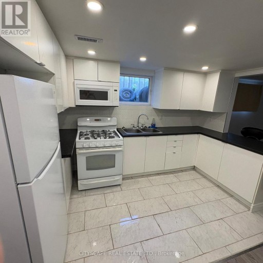 BSMT A - 135 BONHAM BSMT BOULEVARD, Mississauga (Streetsville), Ontario, L5M1C8