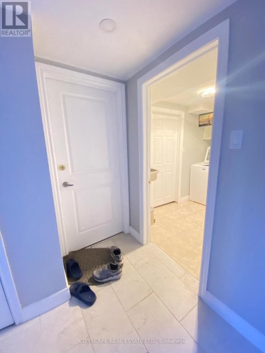 BSMT A - 135 BONHAM BSMT BOULEVARD, Mississauga (Streetsville), Ontario, L5M1C8