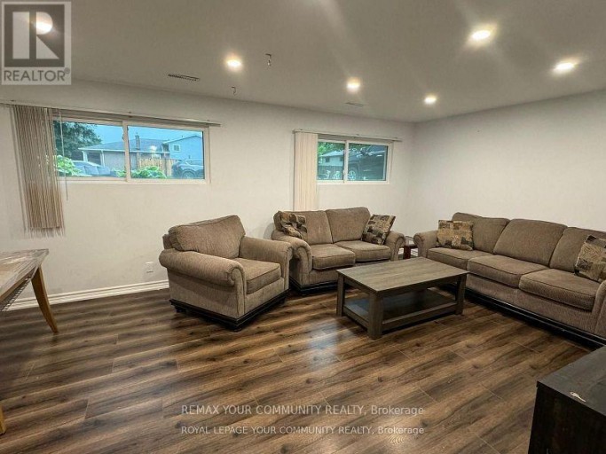 3237 CORRY CRESCENT, Niagara Falls (Chippawa), Ontario, L2G7G2