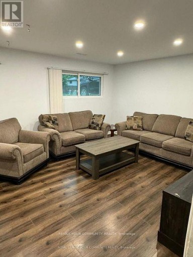 3237 CORRY CRESCENT, Niagara Falls (Chippawa), Ontario, L2G7G2