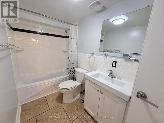 BASEMENT - 18 MACKENZIE DRIVE, Halton Hills (Georgetown), Ontario, L7G4B9