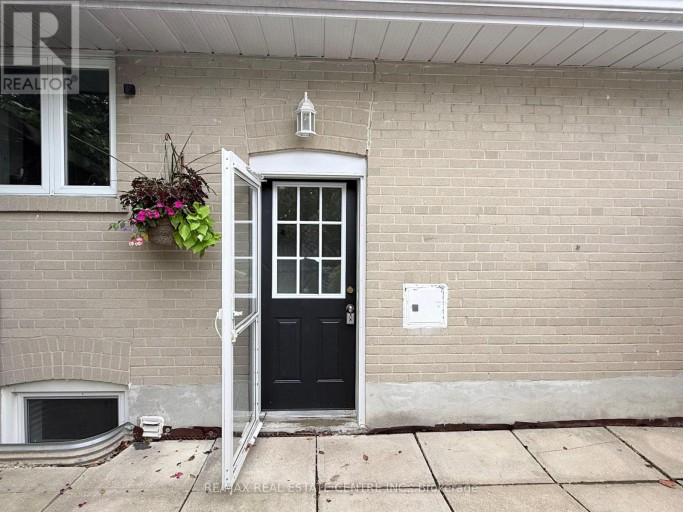 BASEMENT - 18 MACKENZIE DRIVE, Halton Hills (Georgetown), Ontario, L7G4B9