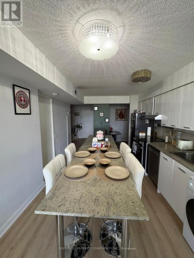303 - 33 SINGER COURT, Toronto (Bayview Village), Ontario, M2K0B4