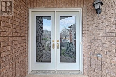 579 FRED MCLAREN BOULEVARD Markham (Wismer) Ontario photo 3