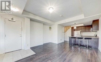 201 - 1555 KINGSTON ROAD Pickering (Town Centre) Ontario photo 5
