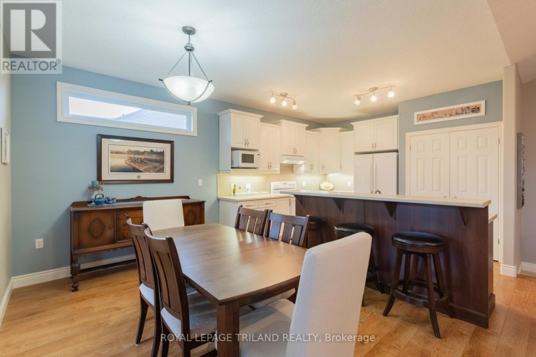 19 ERIN PLACE, Lambton Shores (Grand Bend), Ontario, N0M1T0