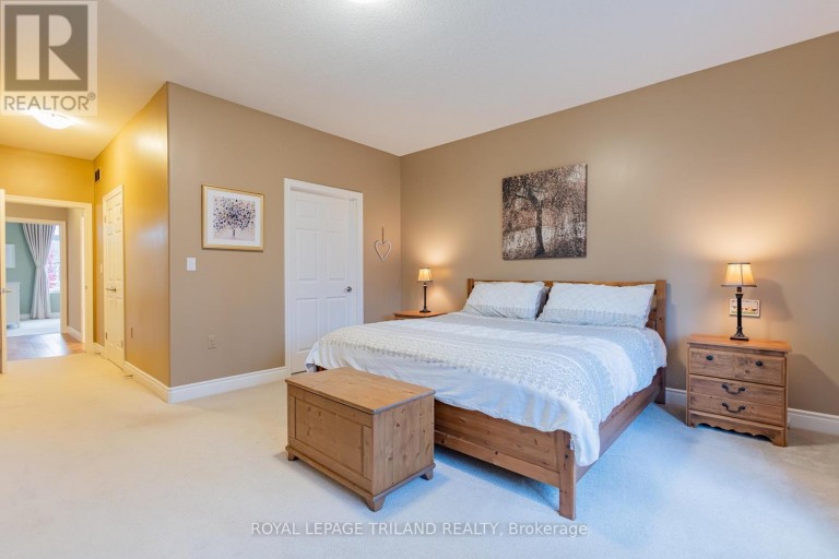 19 ERIN PLACE, Lambton Shores (Grand Bend), Ontario, N0M1T0