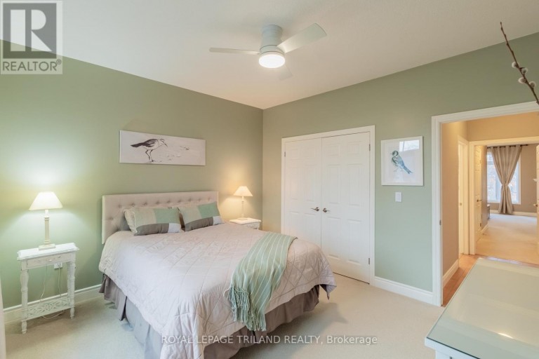 19 ERIN PLACE, Lambton Shores (Grand Bend), Ontario, N0M1T0
