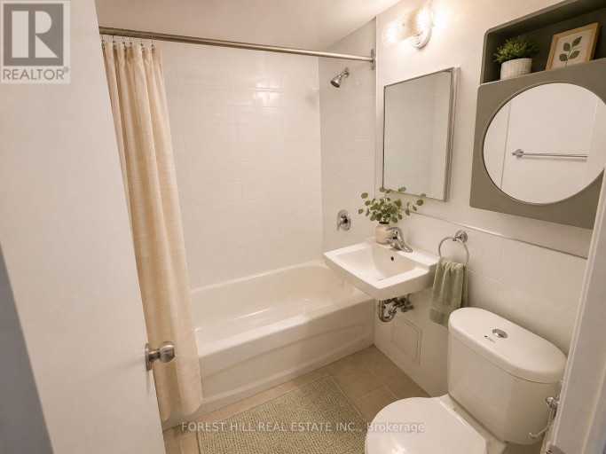115 - 700 ONTARIO STREET, Toronto (North St. James Town), Ontario, M4X1N5