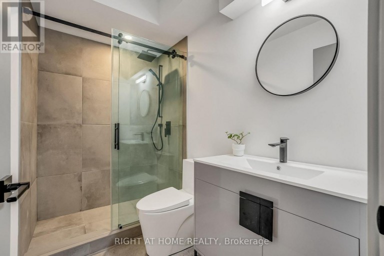 UNIT 2 - 1169 DAVENPORT ROAD, Toronto (Wychwood), Ontario, M6H2G6