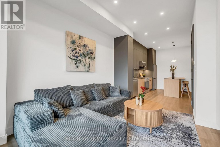UNIT 2 - 1169 DAVENPORT ROAD, Toronto (Wychwood), Ontario, M6H2G6