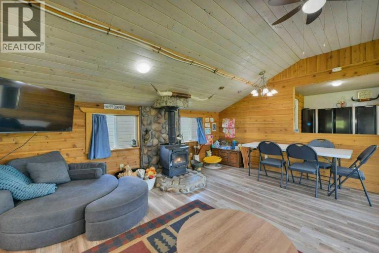 173, 43336 Range Road 215, Rural Camrose County, Alberta, T0B1M0