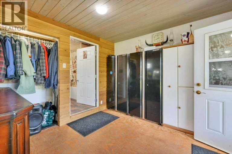 173, 43336 Range Road 215, Rural Camrose County, Alberta, T0B1M0
