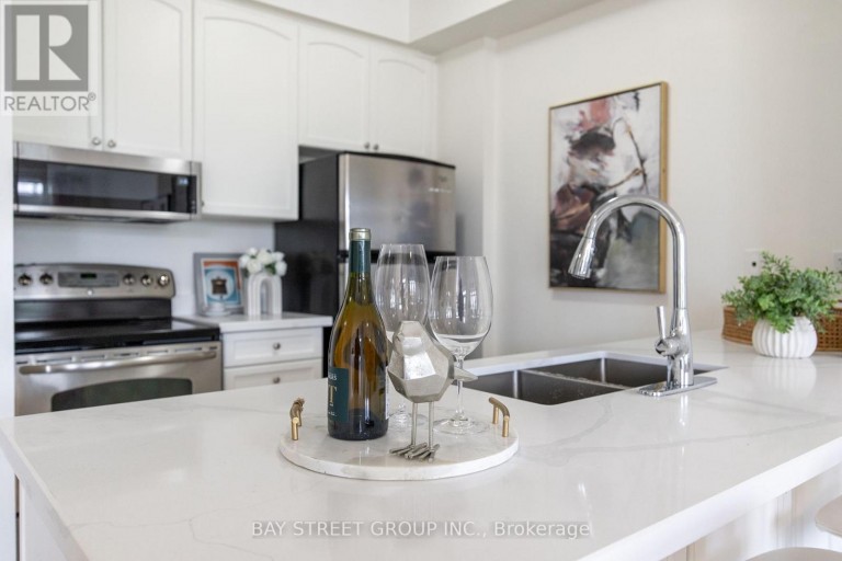2564 GRAND OAK TRAIL, Oakville (WM Westmount), Ontario, L6M0S4