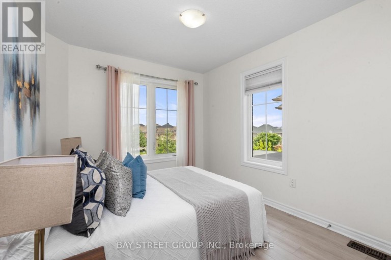 2564 GRAND OAK TRAIL, Oakville (WM Westmount), Ontario, L6M0S4