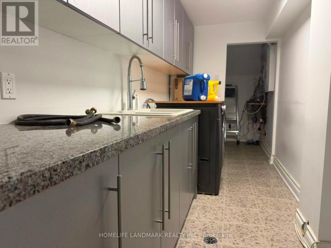 BASEMENT - 339 ELMWOOD AVENUE, Richmond Hill (Harding), Ontario, L4C1L7
