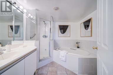 212 - 120 PROMENADE CIRCLE Vaughan (Brownridge) Ontario photo 37