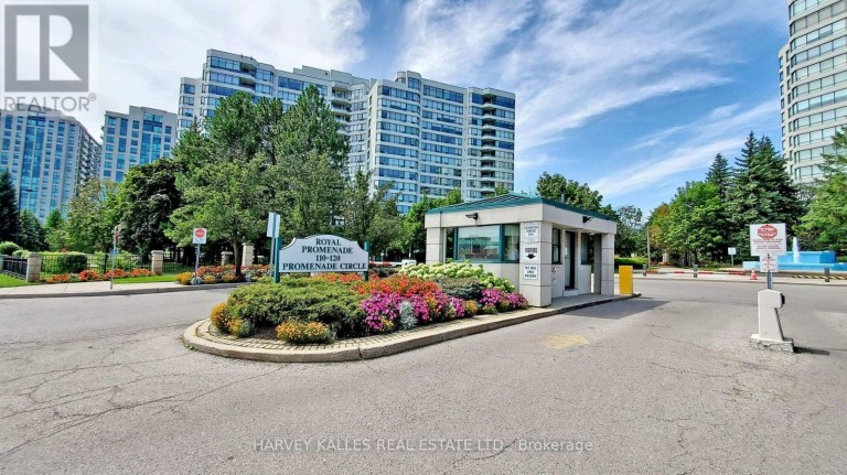 212 - 120 PROMENADE CIRCLE, Vaughan (Brownridge), Ontario, L4J7W9