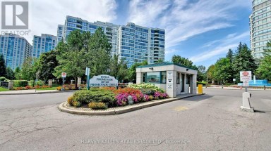 212 - 120 PROMENADE CIRCLE Vaughan (Brownridge) Ontario photo 41