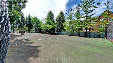 212 - 120 PROMENADE CIRCLE Vaughan (Brownridge) Ontario photo 45