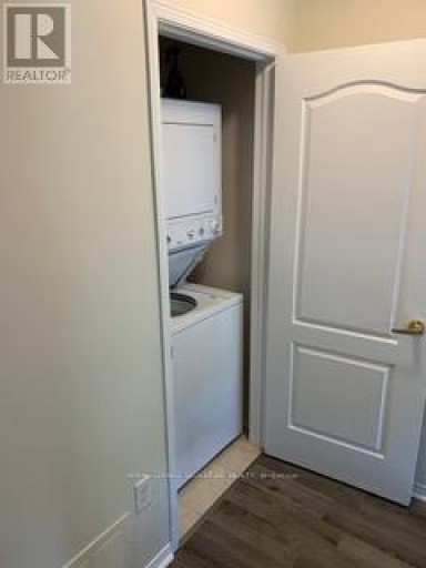 2 - 27 NASSAU STREET, Oshawa (Vanier), Ontario, L1J4A3