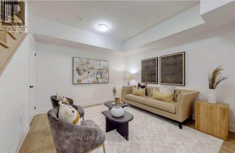 150 ALTON CRESCENT, Vaughan (Uplands), Ontario, L4J0M1