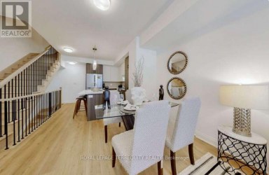 150 ALTON CRESCENT Vaughan (Uplands) Ontario photo 9