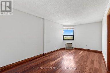 702 - 549 RIDOUT STREET N London East (East F) Ontario photo 20