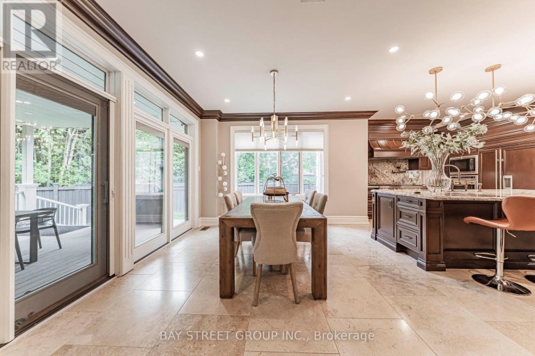 103 NORTHDALE ROAD, Toronto (St. Andrew-Windfields), Ontario, M2L2L9