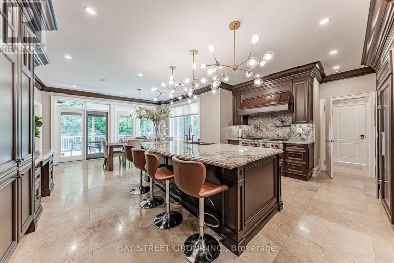 103 NORTHDALE ROAD, Toronto (St. Andrew-Windfields), Ontario, M2L2L9