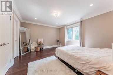 103 NORTHDALE ROAD Toronto (St. Andrew-Windfields) Ontario photo 31