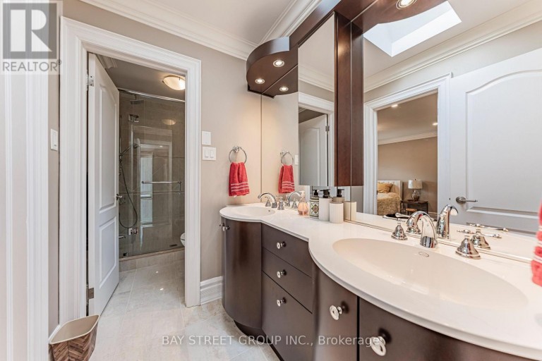103 NORTHDALE ROAD, Toronto (St. Andrew-Windfields), Ontario, M2L2L9