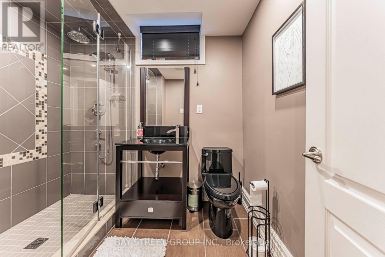 103 NORTHDALE ROAD, Toronto (St. Andrew-Windfields), Ontario, M2L2L9